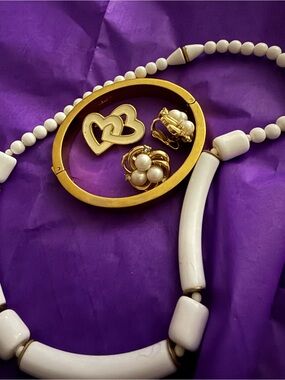 Soft Power Vintage 4 Piece Jewelry Bundle Sarah Coventry Trifari J.Crew Monet
